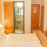Hotel-garni&hostel Sandwirt 3*