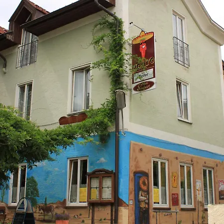 & Sandwirt Hotel