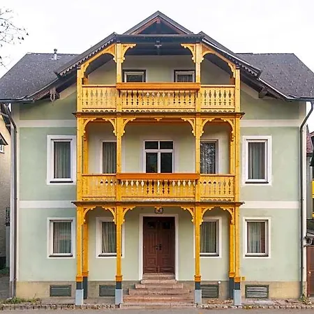 Hotel-garni&hostel Sandwirt 3*