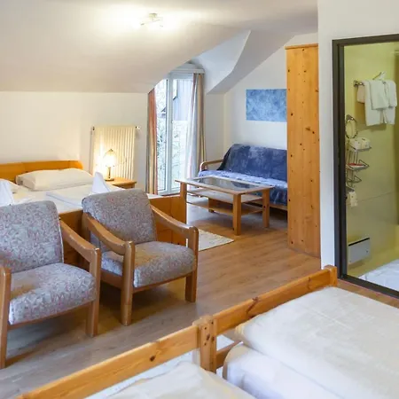 Hotel & Sandwirt 3*