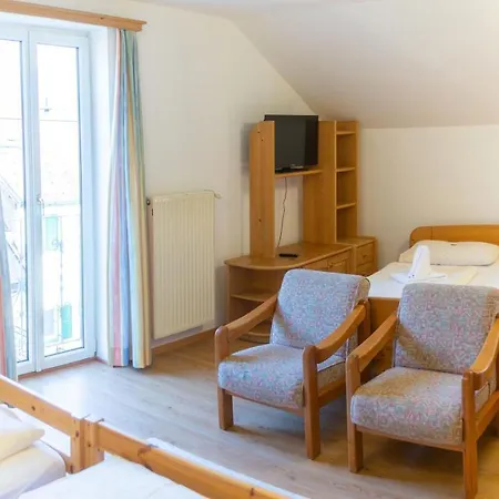 Hotel & Sandwirt 3*
