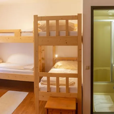 Hotel Hotel-garni&hostel Sandwirt