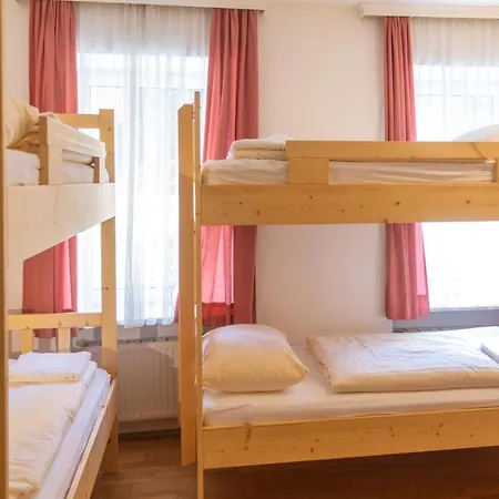 Hotel-garni&hostel Sandwirt Bad Ischl