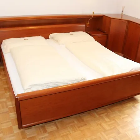 Hotel-garni&hostel Sandwirt