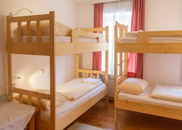 Hotell & Sandwirt 3*